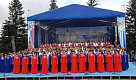 В Туве праздник начался исполнением Гимна России  хором из нескольких сот голосов